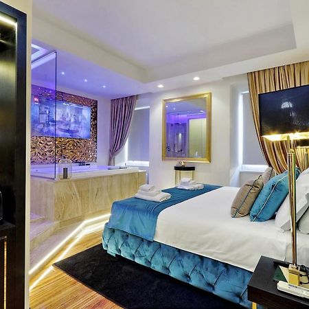 Trevi Diamond Luxury Suites & Jacuzzi Rom Exteriör bild